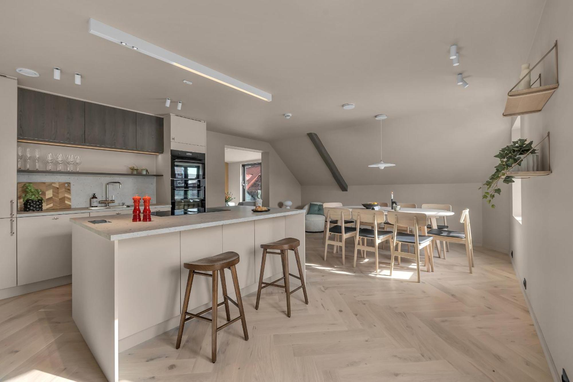 The Loft - Central Top Floor Apartment With 4 Bedrooms Tromsø Kültér fotó