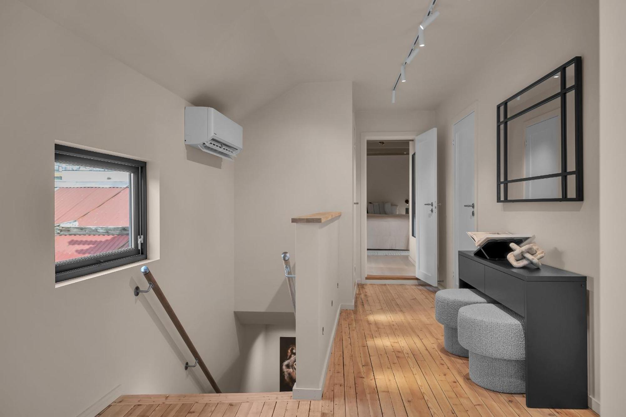 The Loft - Central Top Floor Apartment With 4 Bedrooms Tromsø Kültér fotó